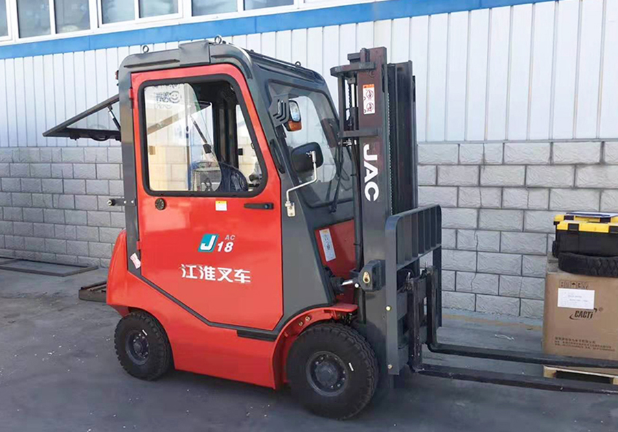 電動叉車